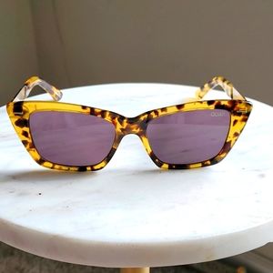 Quay Australia "Prove It" Sunglasses - like new